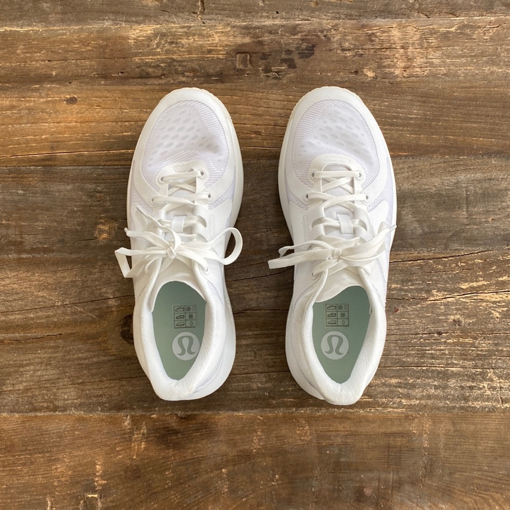 Lululemon White Strongfeel Women’s Training Shoes Size 9